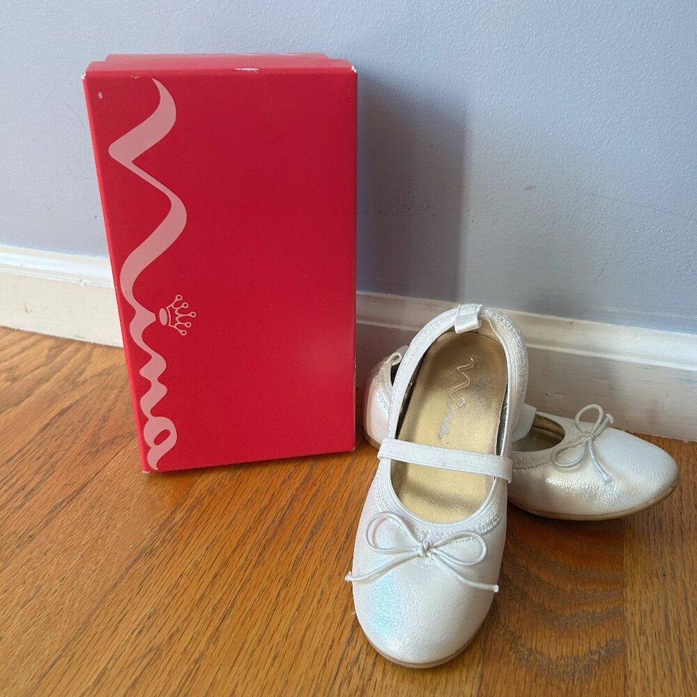 Nina Esther Ballet Flat